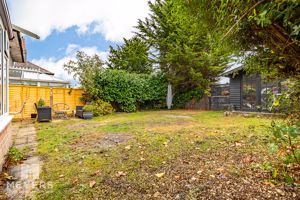 Photo 14- click for photo gallery